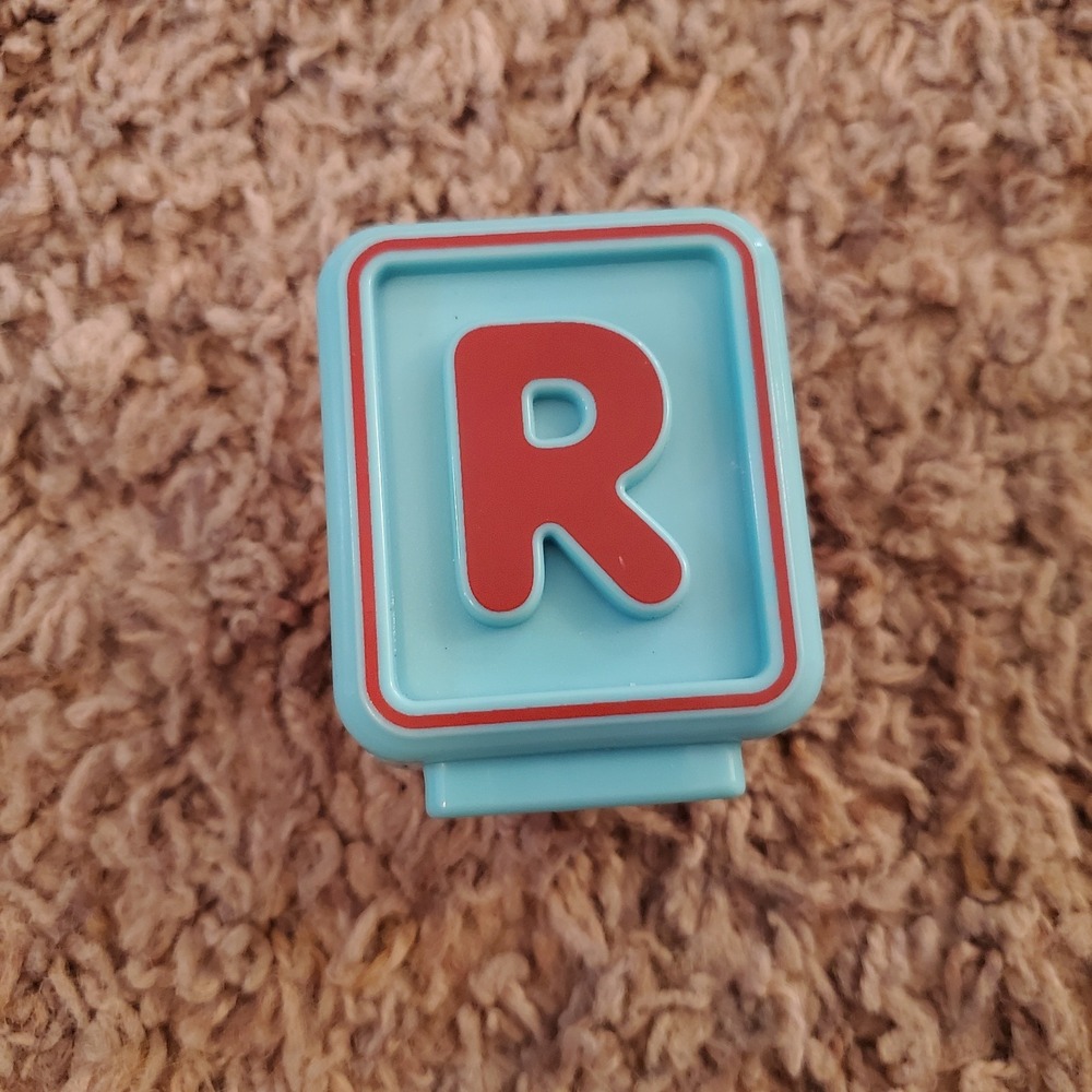 Vtech Alphabet Block Train Replacement Block R / A Blue Red